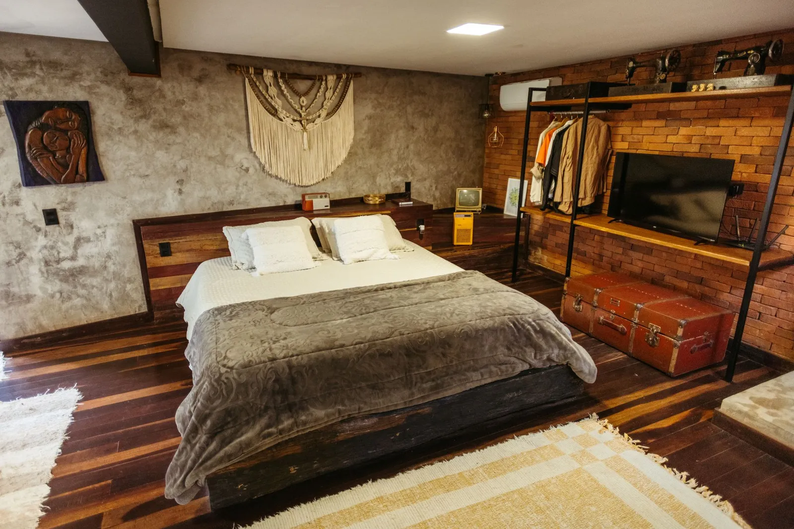 How Airbnb Hosts Use AI to Redesign Properties