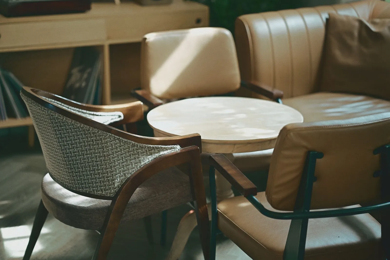 Mid-Century Modern Design: Timeless Style Guide