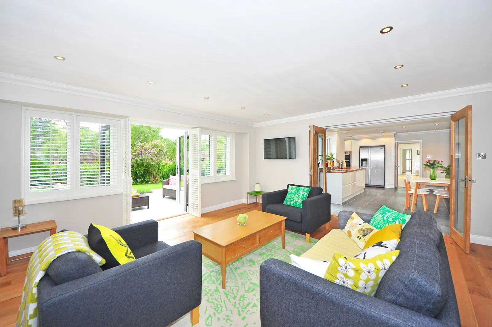 Summer Home Refresh: Light, Bright AI Room Makeover Ideas